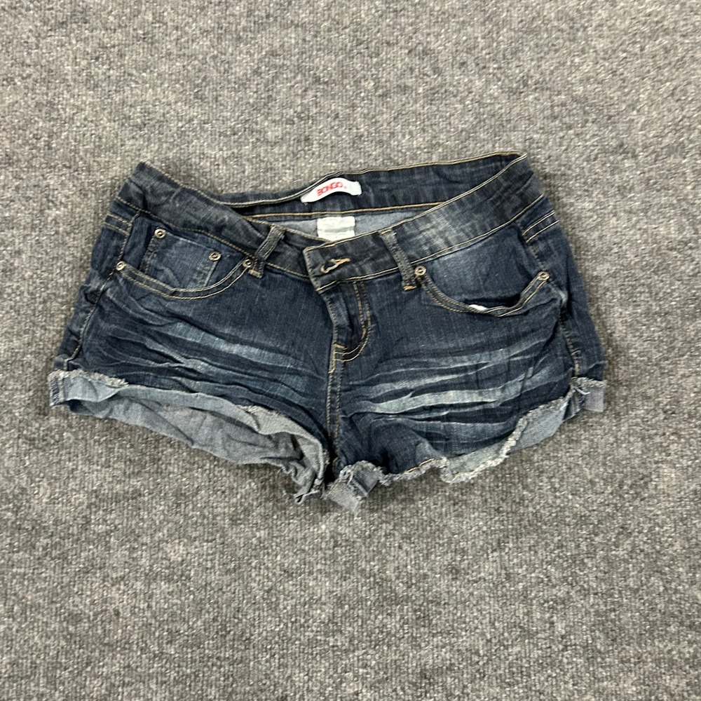 Bongo Shorts Womens Size 9 Dark Wash Denim Raw Hem Low Rise Casual Whiskered